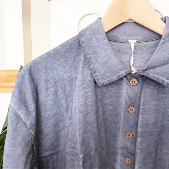 Free People Weekend Rush Top chambray blue XS NWT - Picture 3 of 7